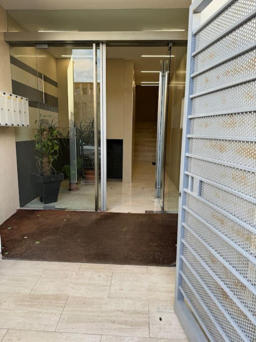 Modern Apartment Giovanni Square Iun Q6922 Cagliari Exterior photo